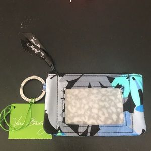 NWT! Vera Bradley zip ID case Camofloral.